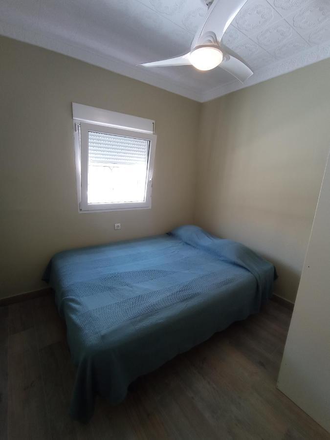 Apartamento con terraza, tipo ático, dos dormitorios y salón con sofá cama Jerez de la Frontera Esterno foto